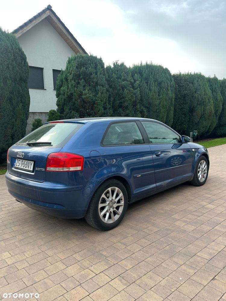 Audi A3 2.0 TDI Attraction - 3