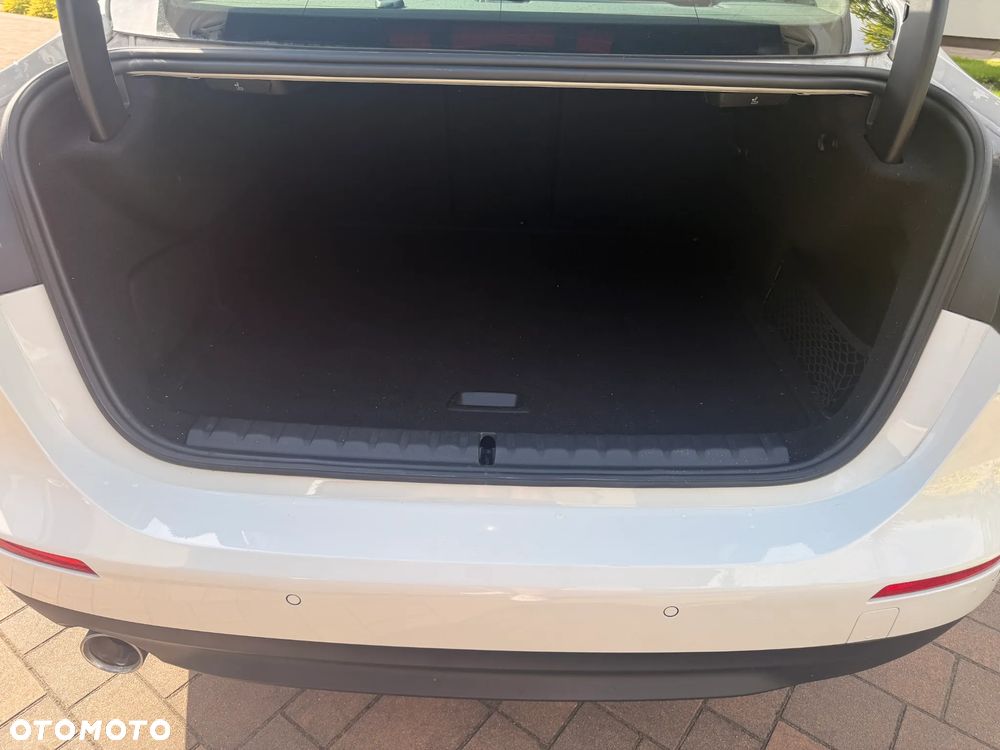 BMW Seria 2 218i - 12
