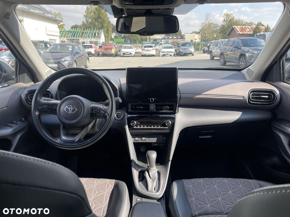 Toyota Yaris Cross - 10