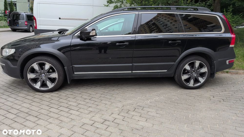 Volvo XC 70 D5 AWD Summum - 3
