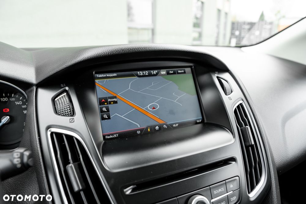 Ford Focus 1.0 EcoBoost Trend - 35