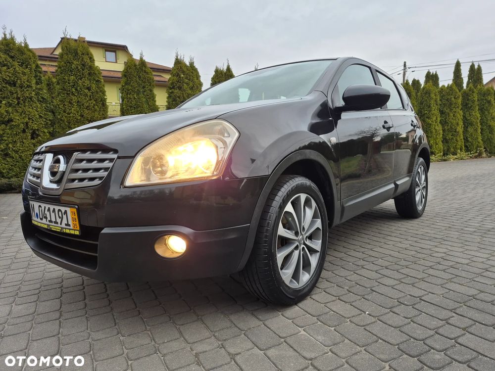 Nissan Qashqai 1.6 visia - 2