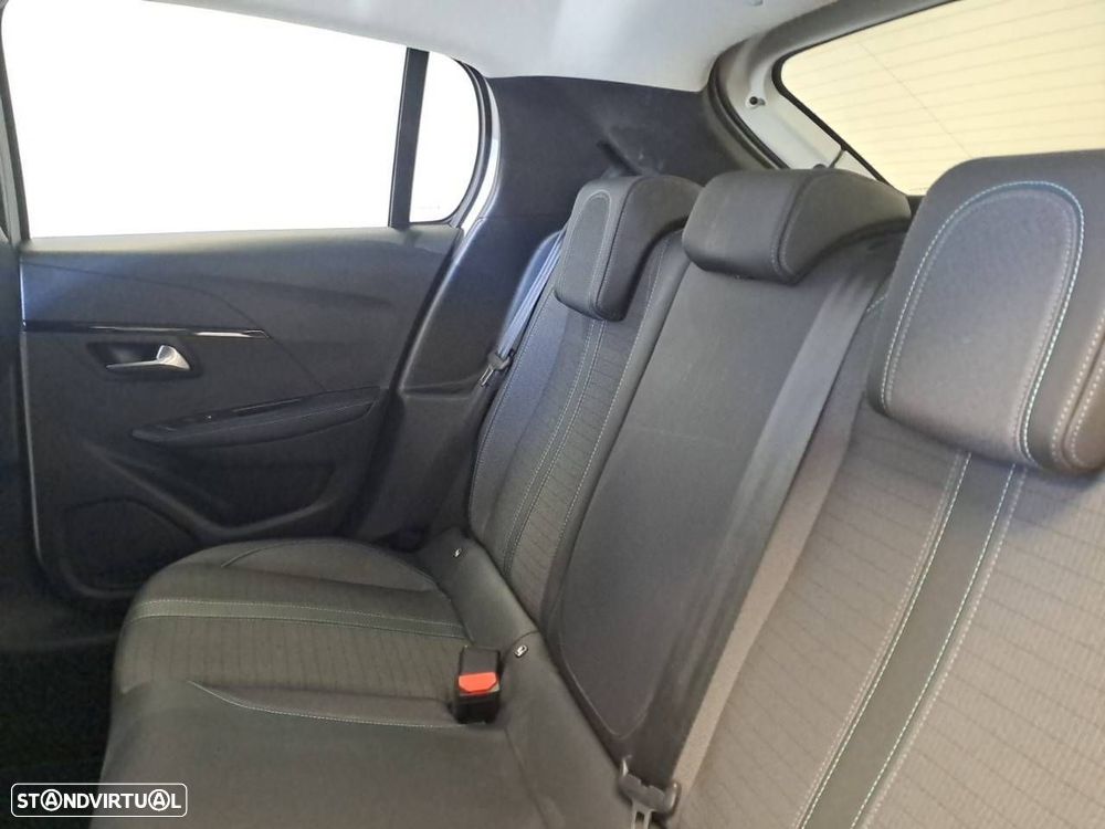 Peugeot 208 1.2 PureTech Allure Pack EAT8 - 10