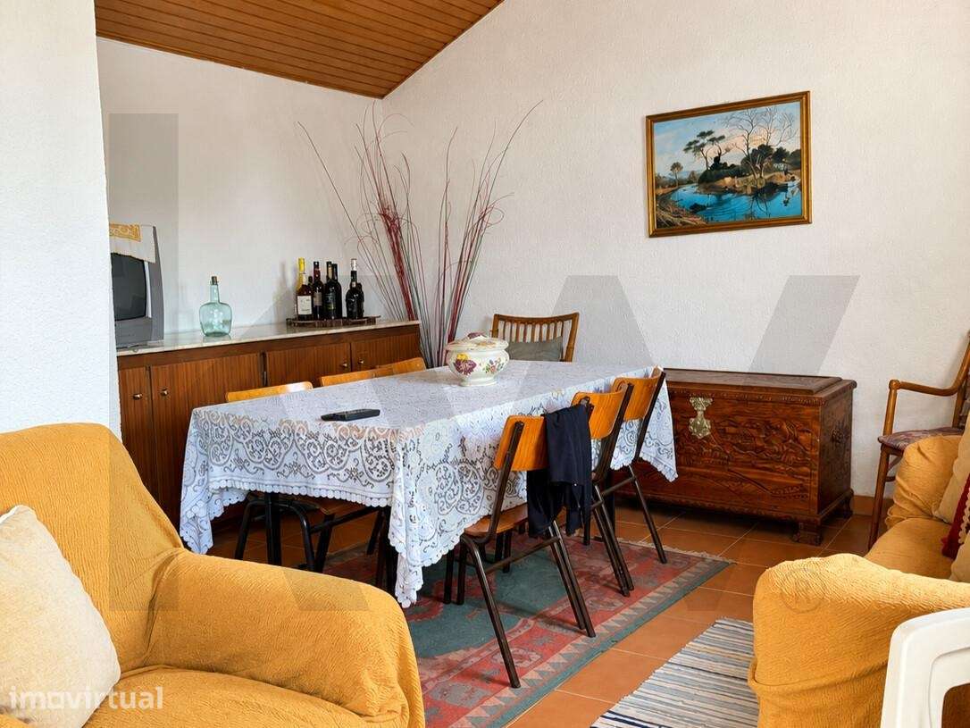 Casa de Aldeia com Garagem e Terreno - Grande imagem: 3/21