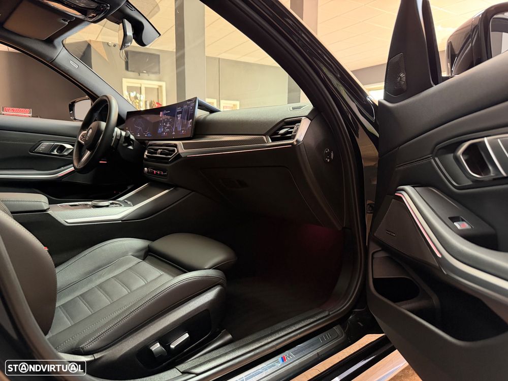 BMW 330 e Pack Desportivo M Auto - 19