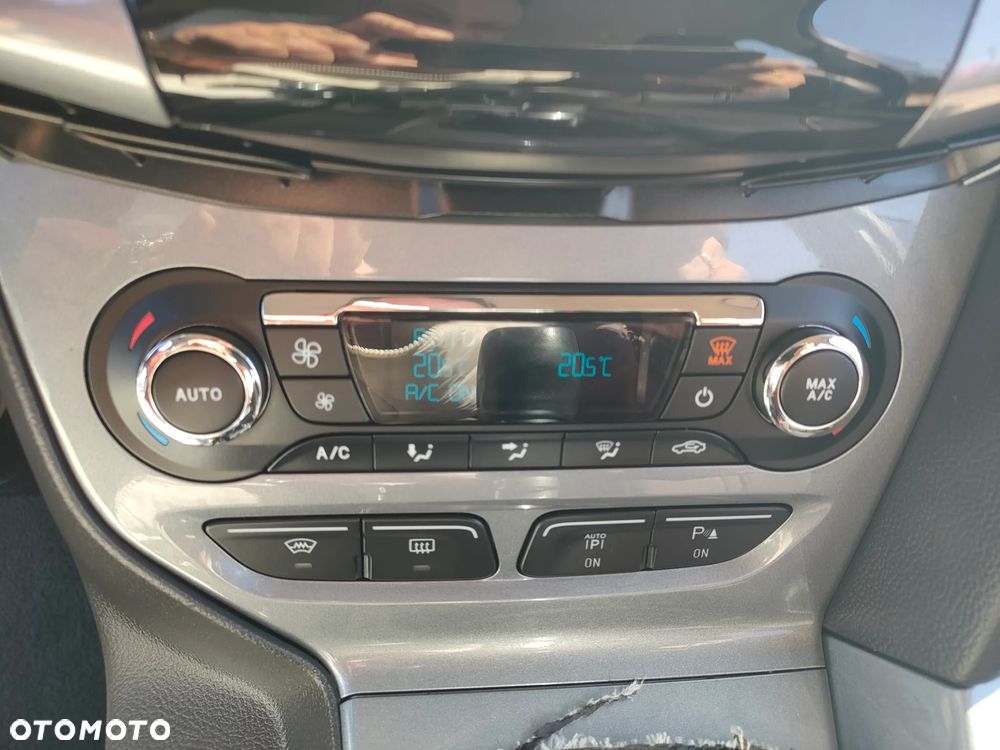 Ford Focus 2.0 TDCi Titanium - 24