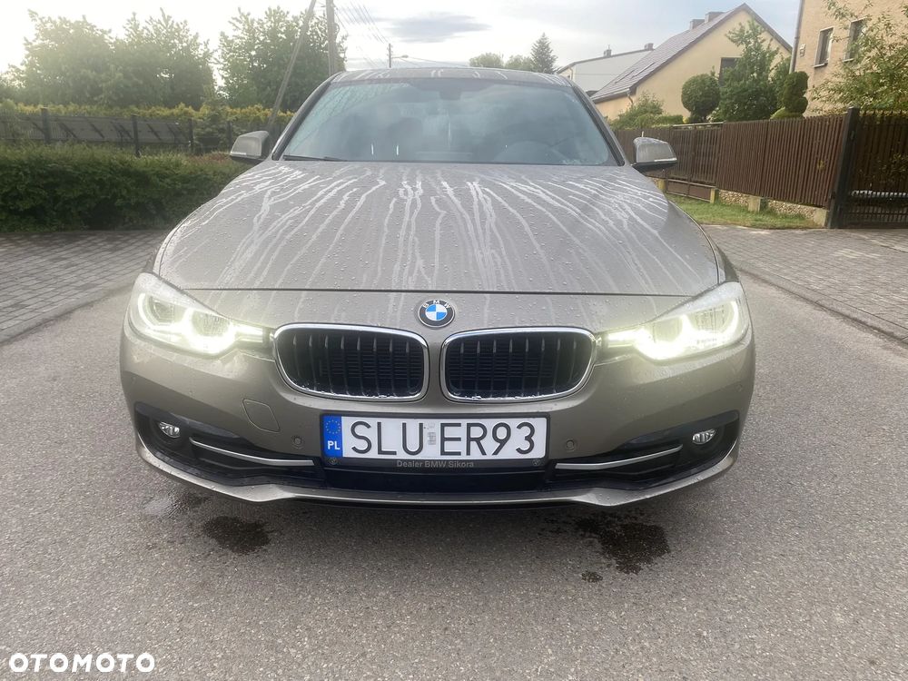 BMW Seria 3 328i xDrive Sport-Aut Sport Line - 4