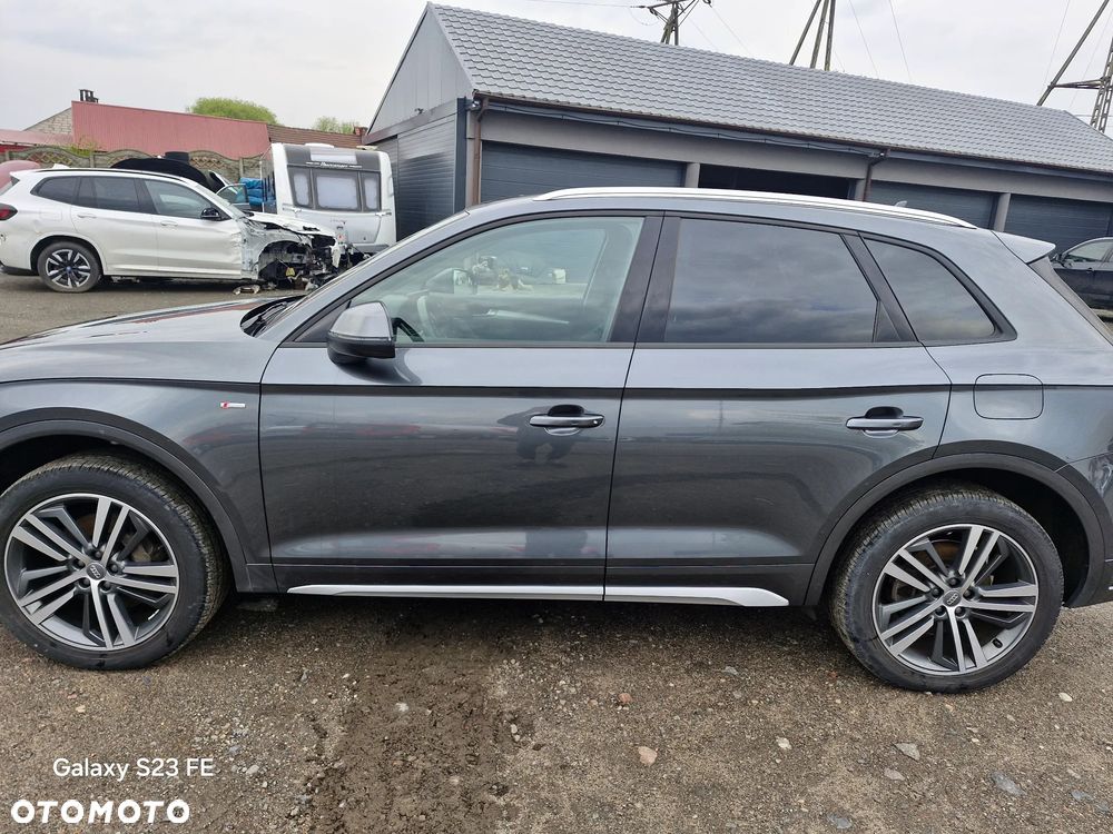 Audi Q5 50 TFSIe quattro S tronic S line business - 2