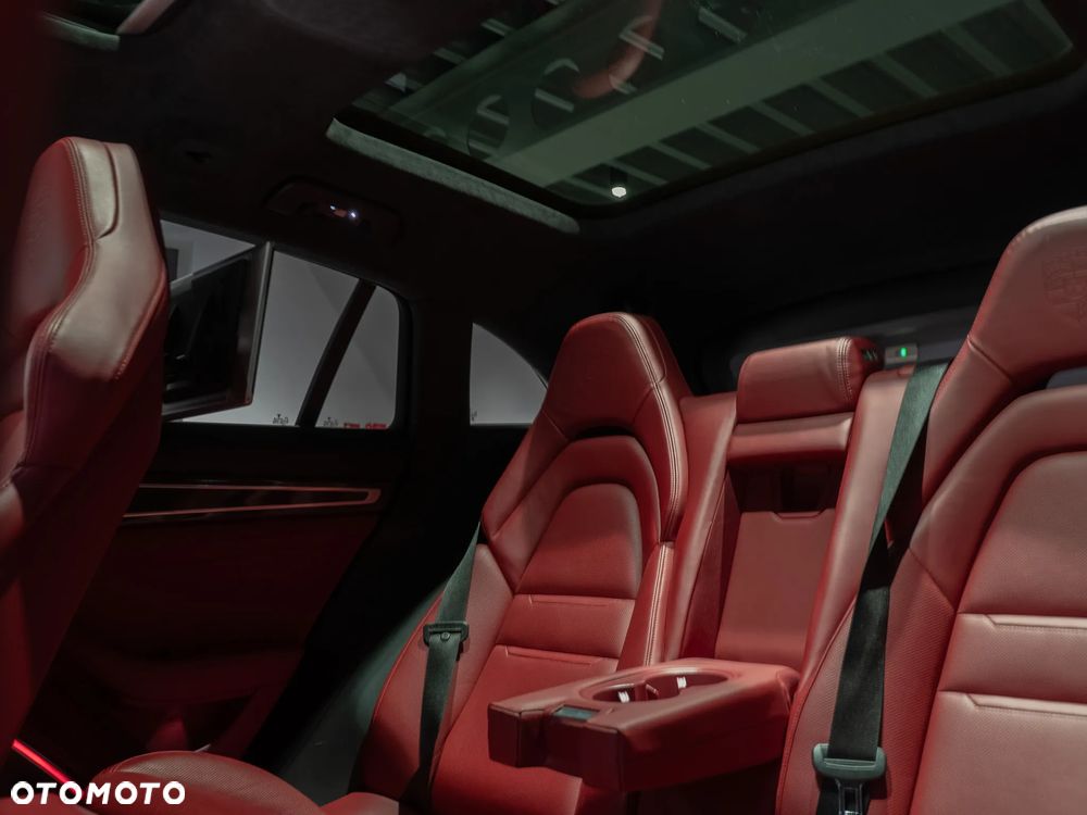 Porsche Panamera Turbo S E-Hybrid GPF - 35