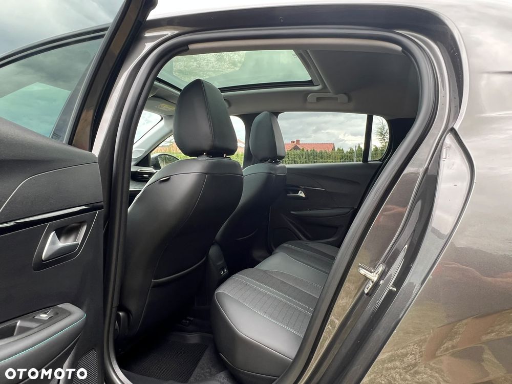 Peugeot 208 PureTech 110 Stop & Start Allure - 23