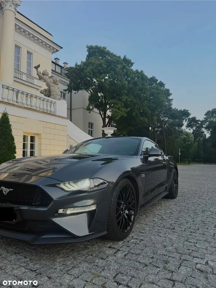 Ford Mustang - 8