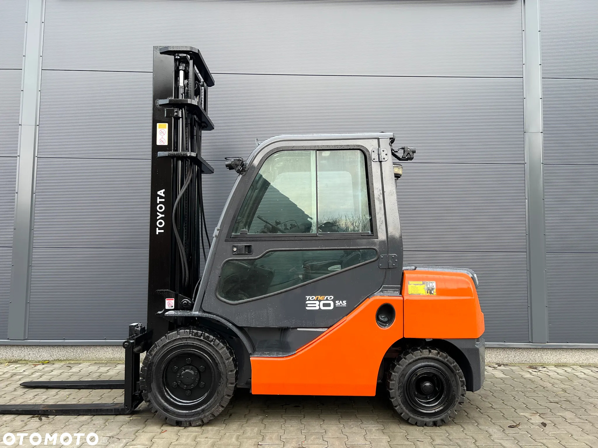 Toyota 02-8FDF30 - 9
