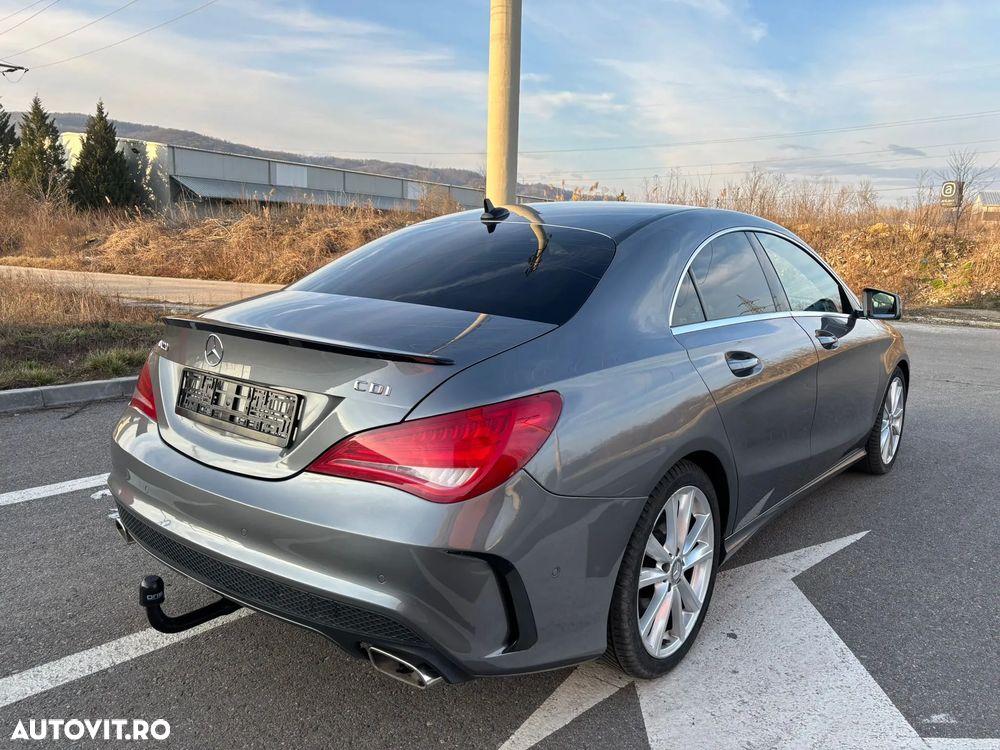 Mercedes-Benz CLA 220 d 7G-DCT - 7