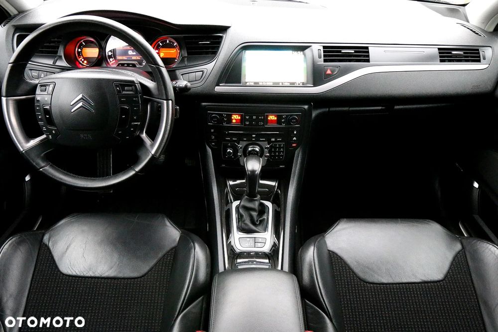 Citroën C5 2.0 HDi Exclusive - 10