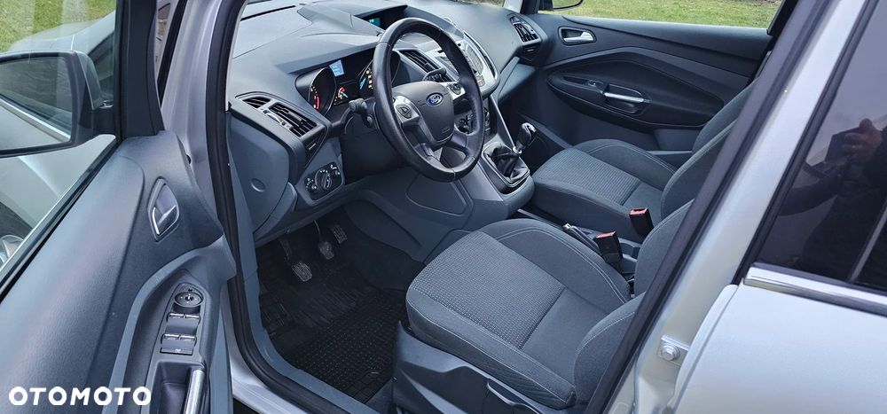 Ford C-MAX - 10