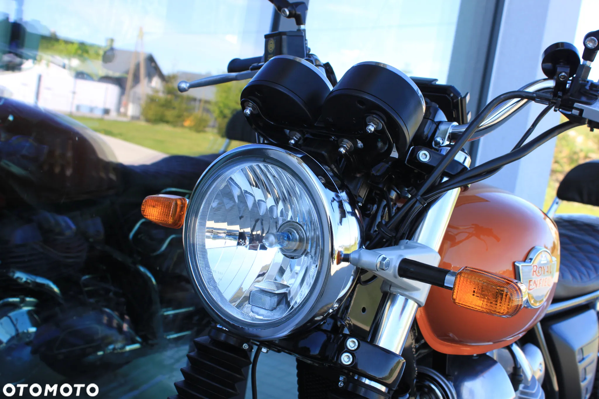 Royal Enfield Interceptor - 6