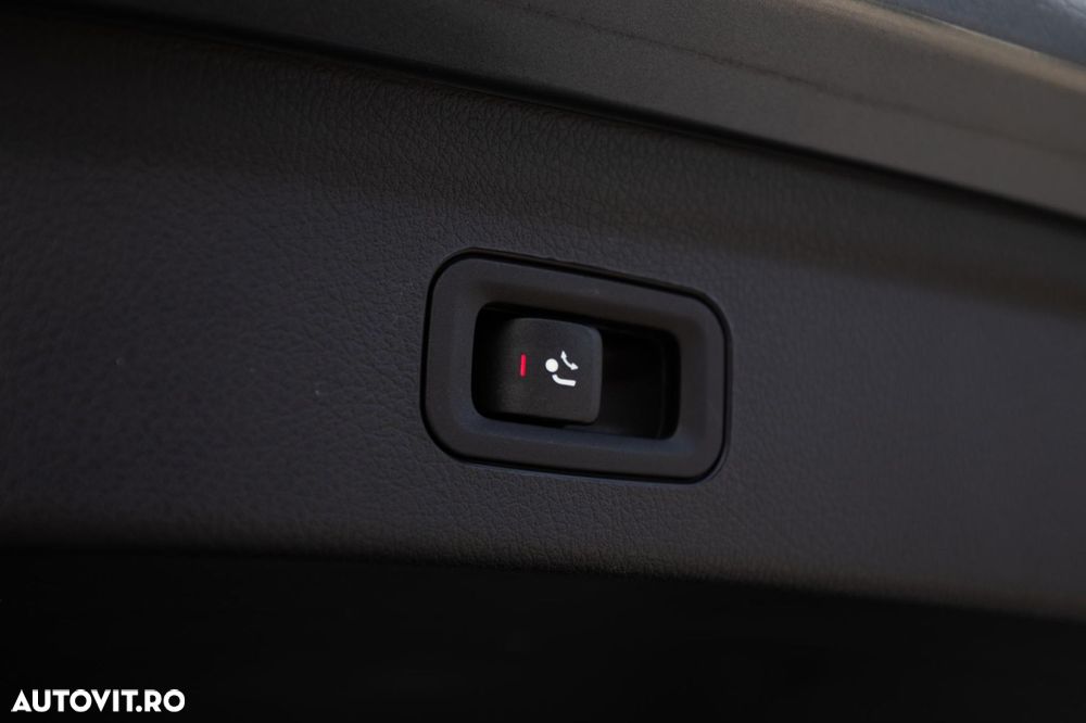 Mercedes-Benz GLE - 33