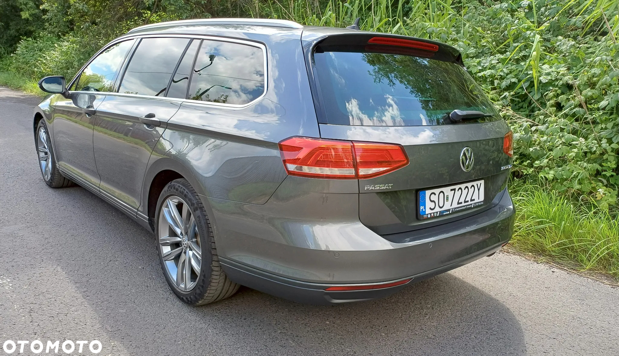 Volkswagen Passat 2.0 TDI BMT Comfortline - 23