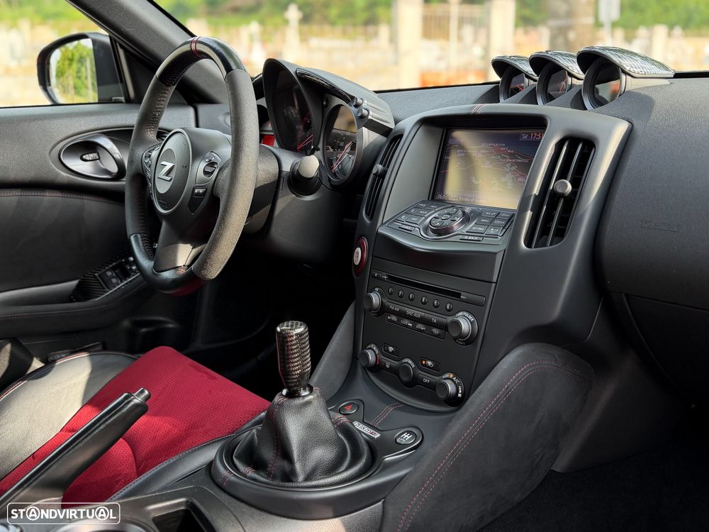 Nissan 370 Z Nismo - 5