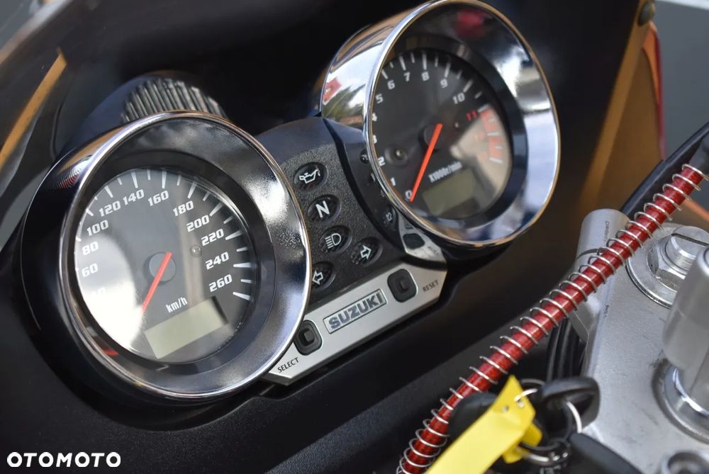 Suzuki Bandit - 24