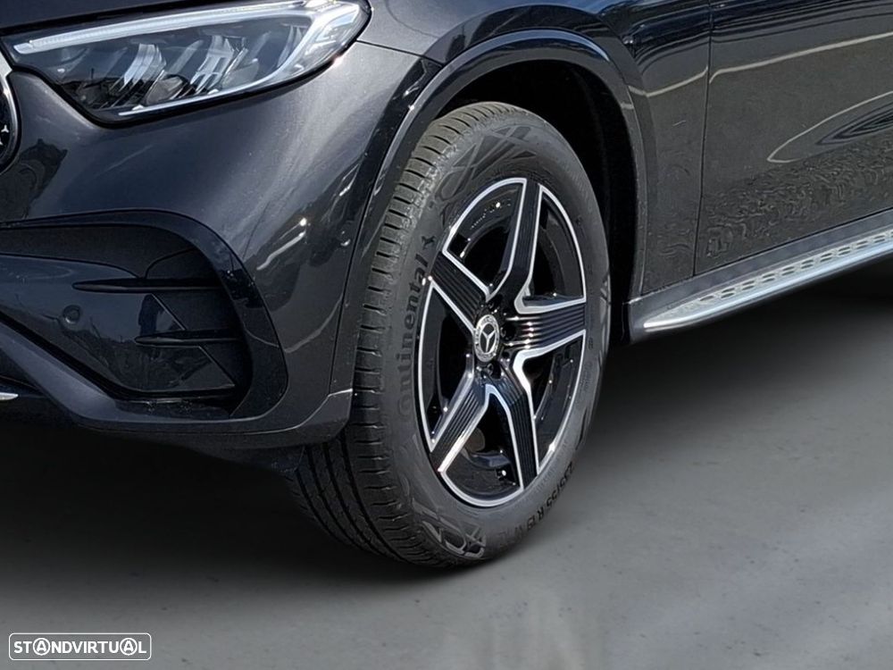 Mercedes-Benz GLC 300 e Coupe 4Matic - 4