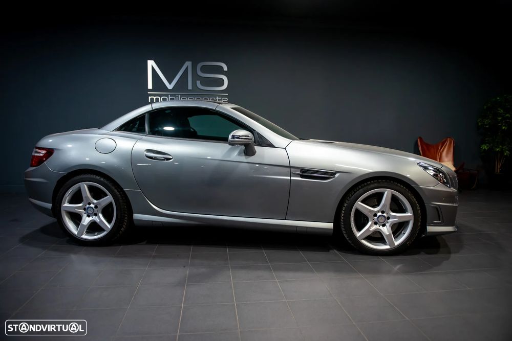 Mercedes-Benz SLK 200 (BlueEFFICIENCY) 7G-TRONIC - 6