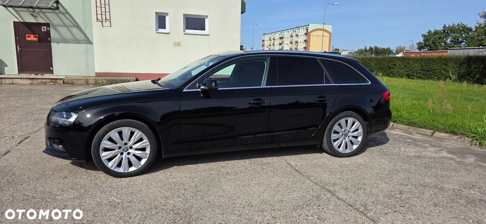 Audi A4 Avant - 12