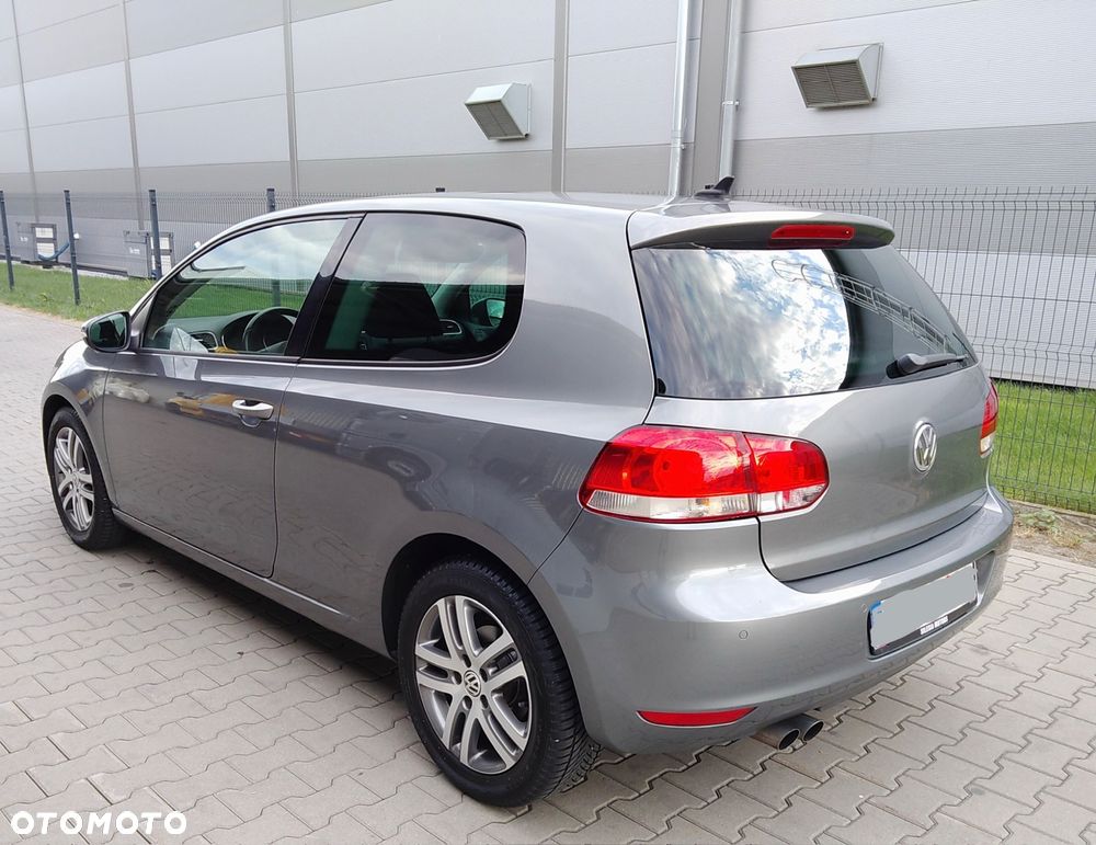 Volkswagen Golf - 4