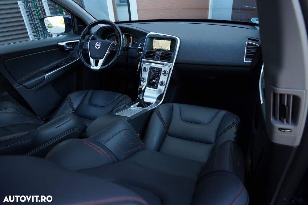 Volvo XC 60 D4 Ocean Race - 27