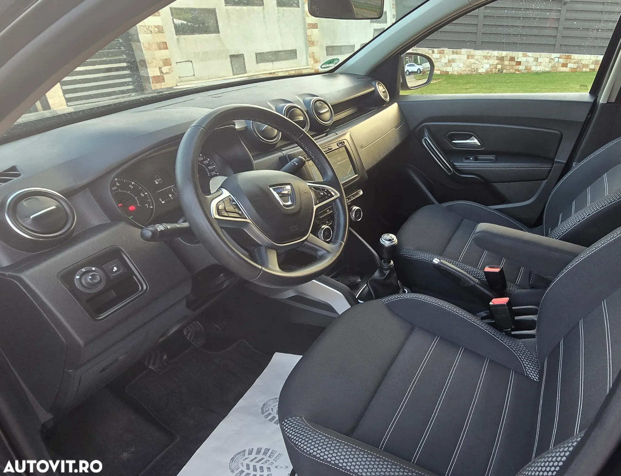 Dacia Duster TCe 150 GPF Prestige - 19