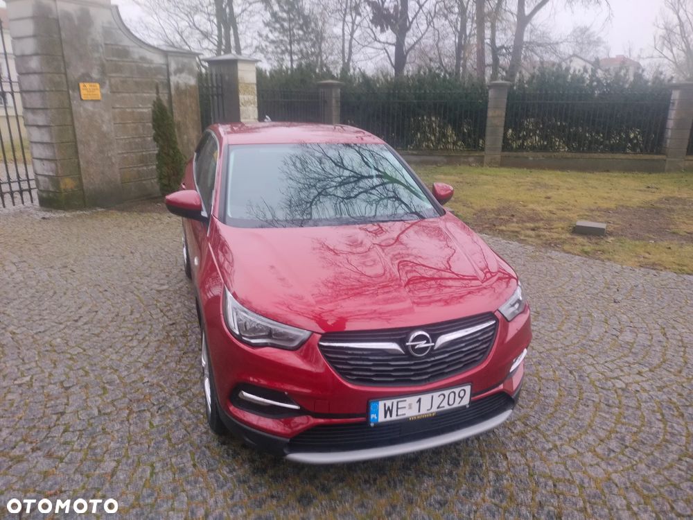 Opel Grandland X 1.2 T GPF Design&Tech S&S - 31