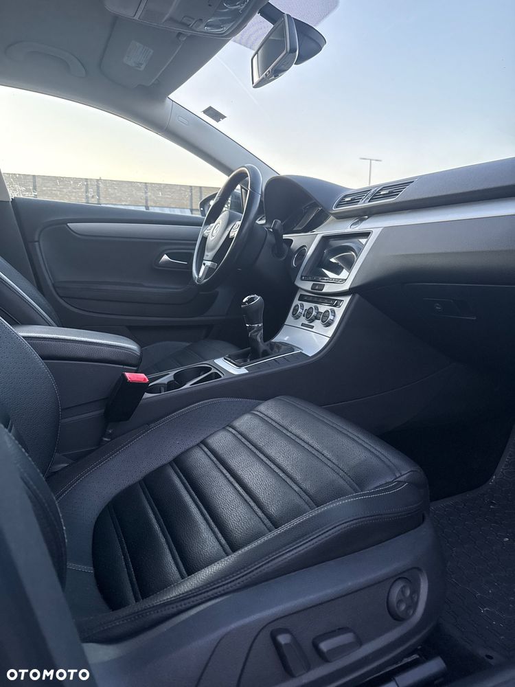 Volkswagen CC 2.0 TSI - 8