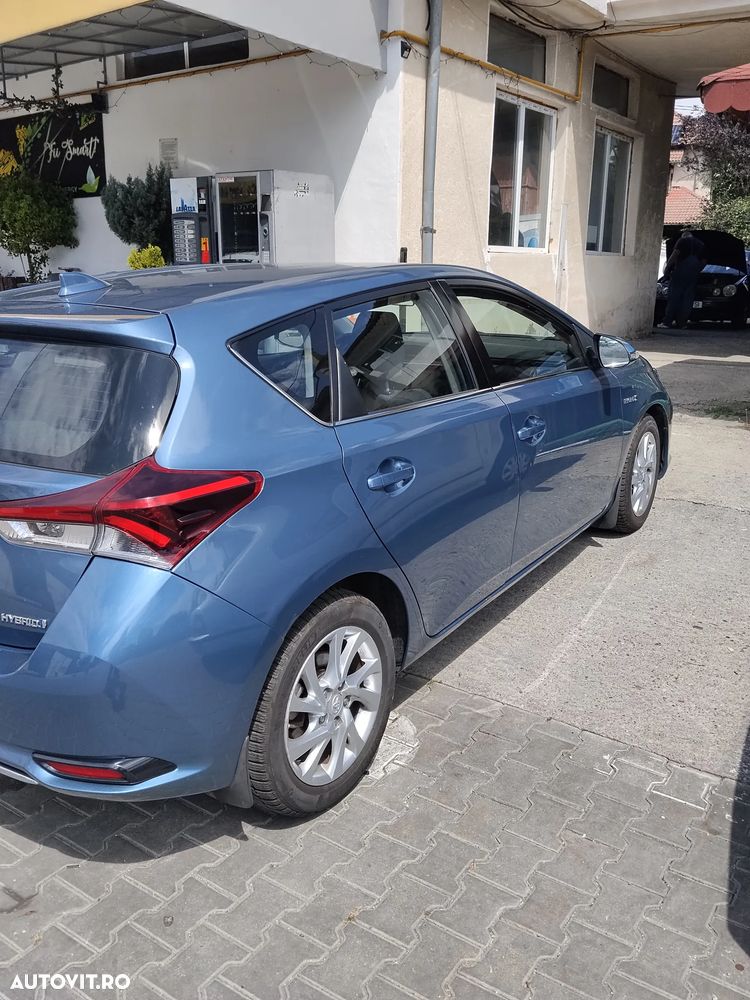Toyota Auris - 3