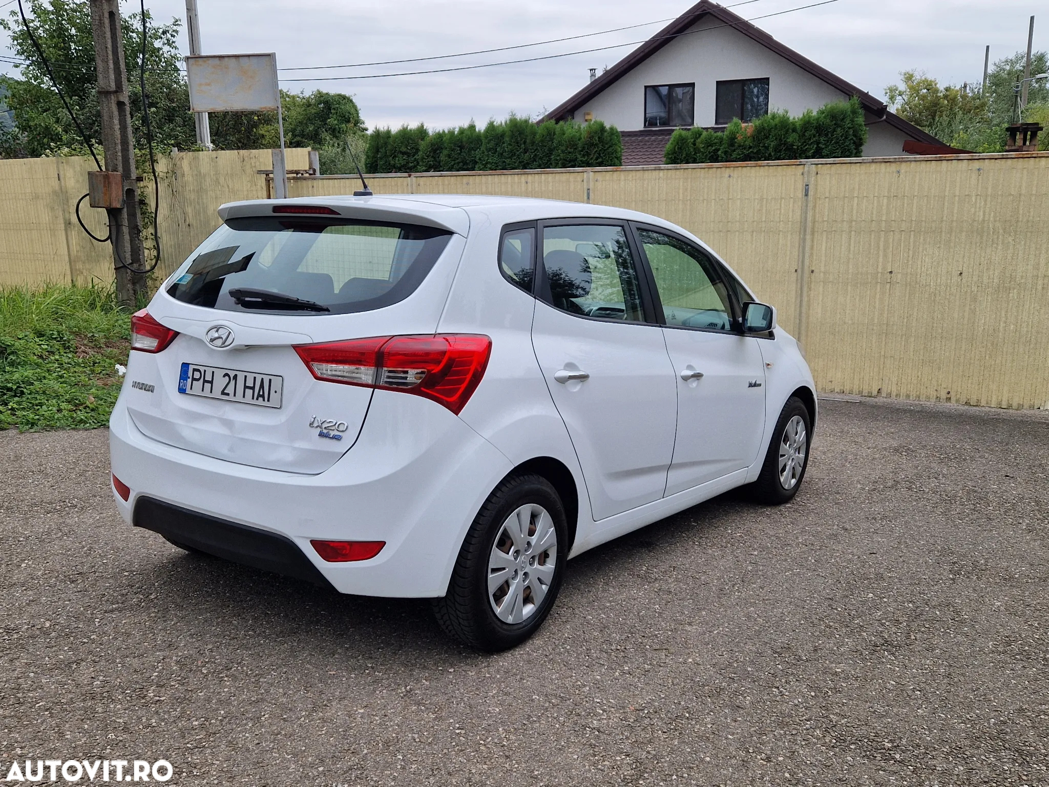Hyundai ix20 1.4 CRDI VM Comfort - 4