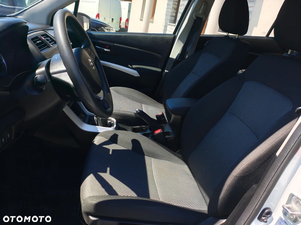 Suzuki SX4 S-Cross 1.6 VVT 4x2 limited - 6