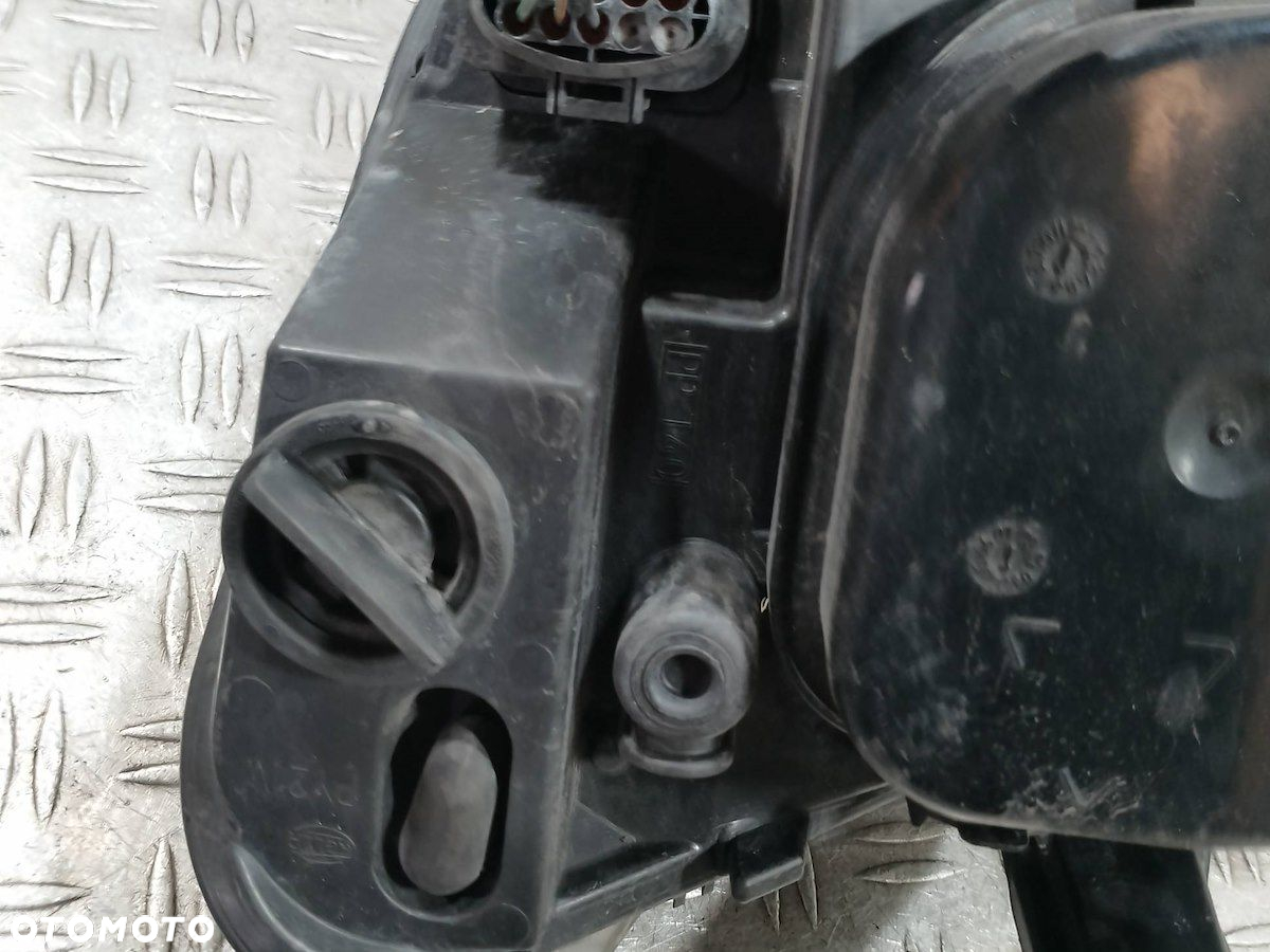 LAMPA PRAWA PRZÓD FORD C-MAX I 270606 1.6 TDCI - 4