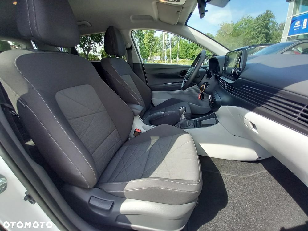 Hyundai Bayon 1.0 T-GDI Smart - 14