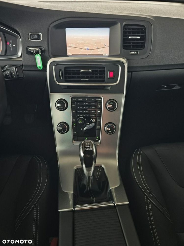 Volvo S60 - 19