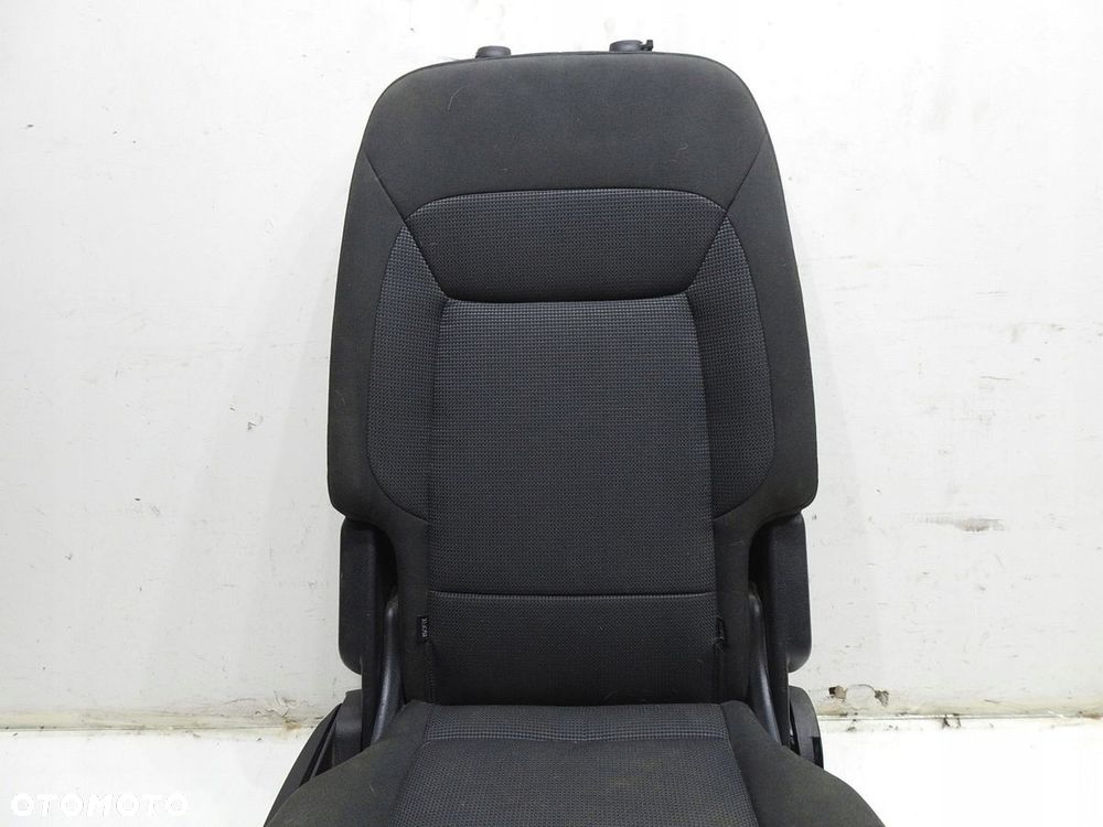 FOTEL PRAWY TYŁ II RZĄD FORD S-MAX MK1 - 2