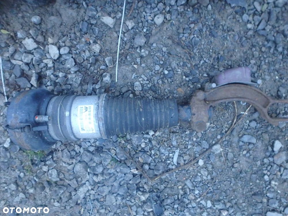 Amortyzator przod lewy 4H0616039AK Audi A8 D4 - 1