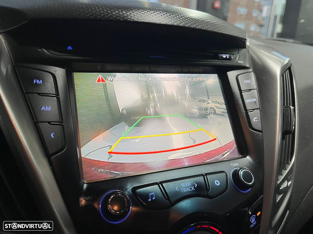 Hyundai Veloster 1.6 Style - 22