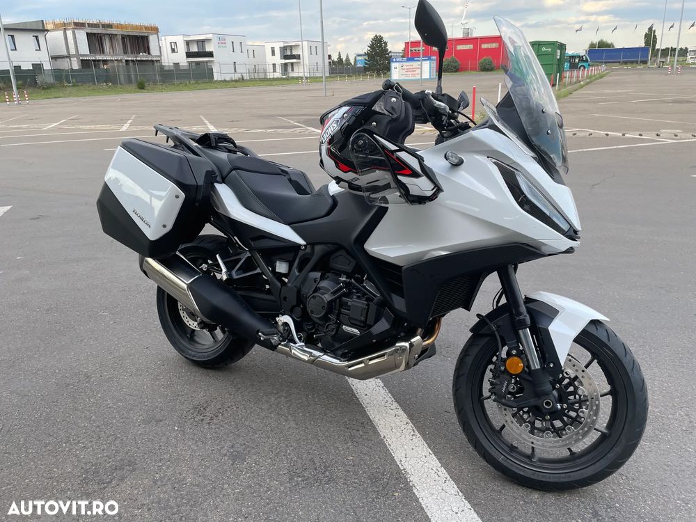 Honda NT 1100 - 1