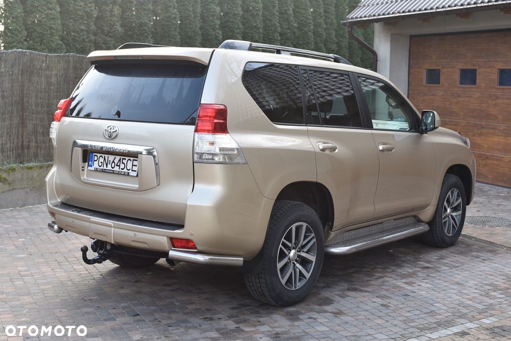 Toyota Land Cruiser LC 3.0 D-4D Prestige - 4