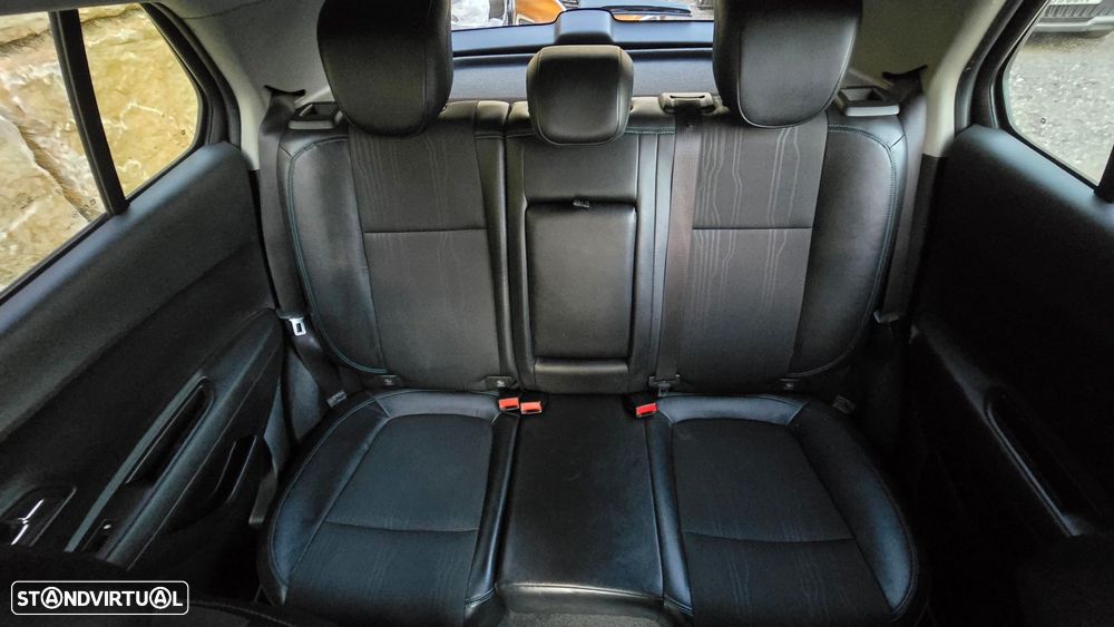 Chevrolet Trax 1.7 VCDi LT - 34
