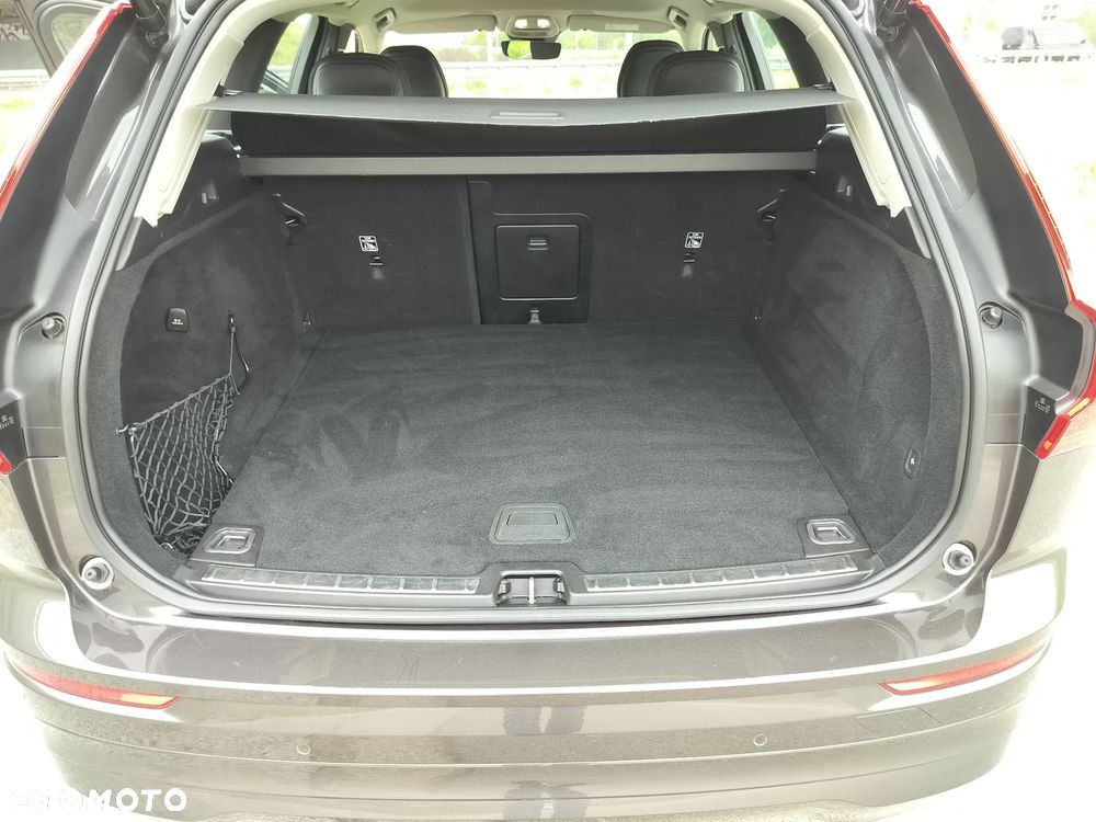 Volvo XC 60 B4 B Core - 24