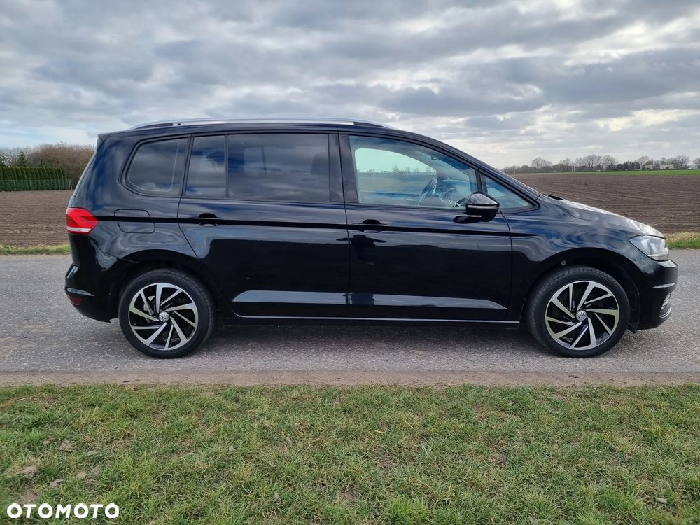 Volkswagen Touran 1.6 TDI SCR (BlueMotion Technology) SOUND - 3