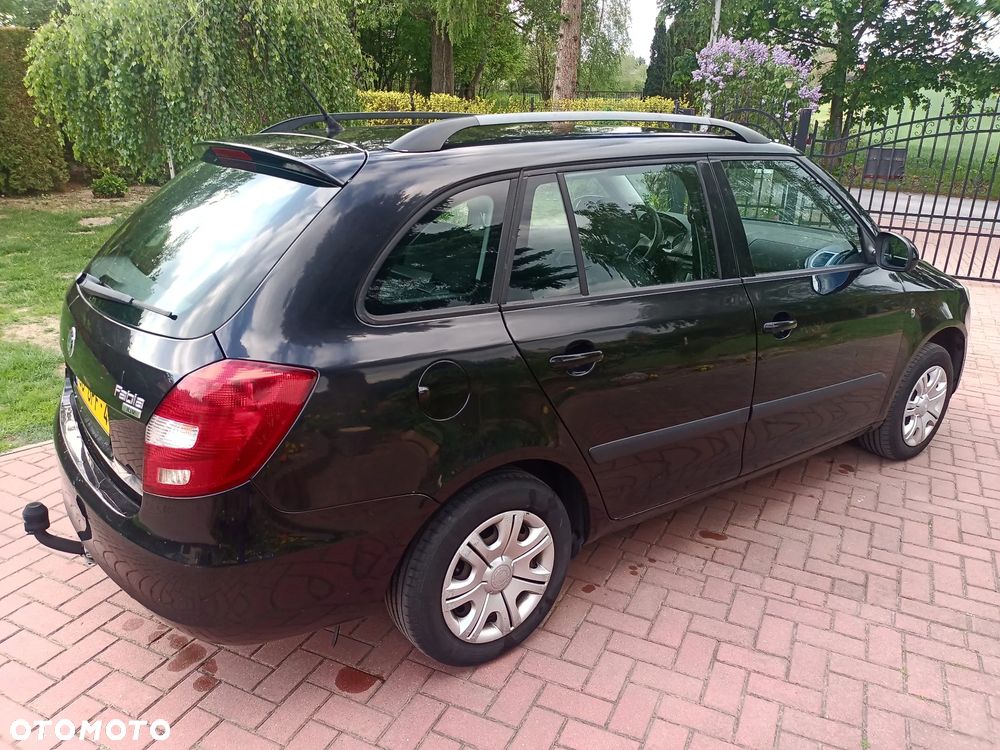 Skoda Fabia 1.4 16V Ambiente - 7