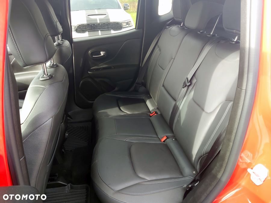 Jeep Renegade - 25