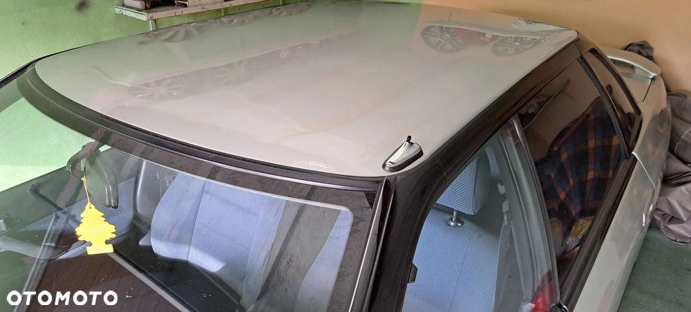 Subaru Legacy - 28