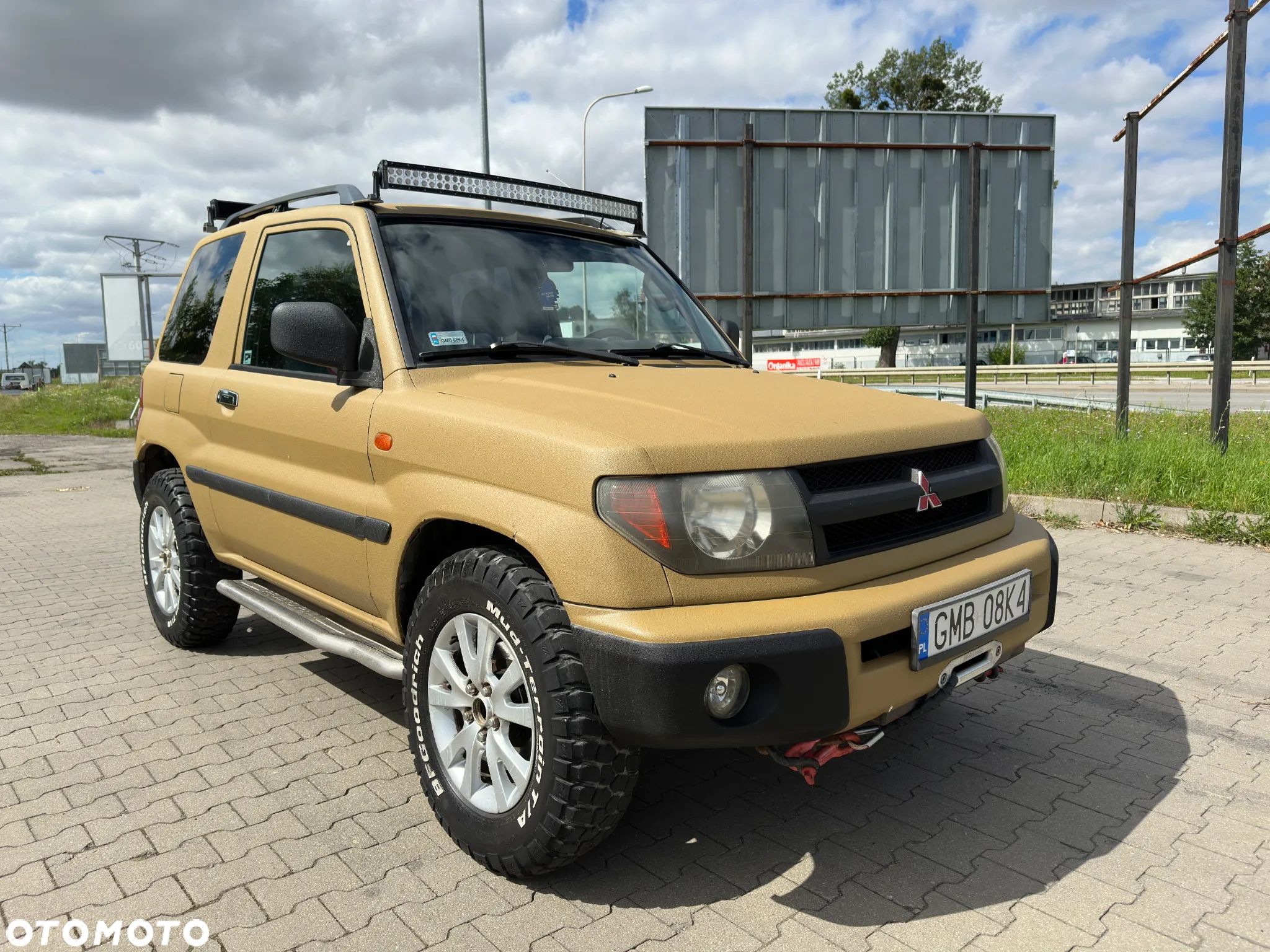 Mitsubishi Pajero Pinin